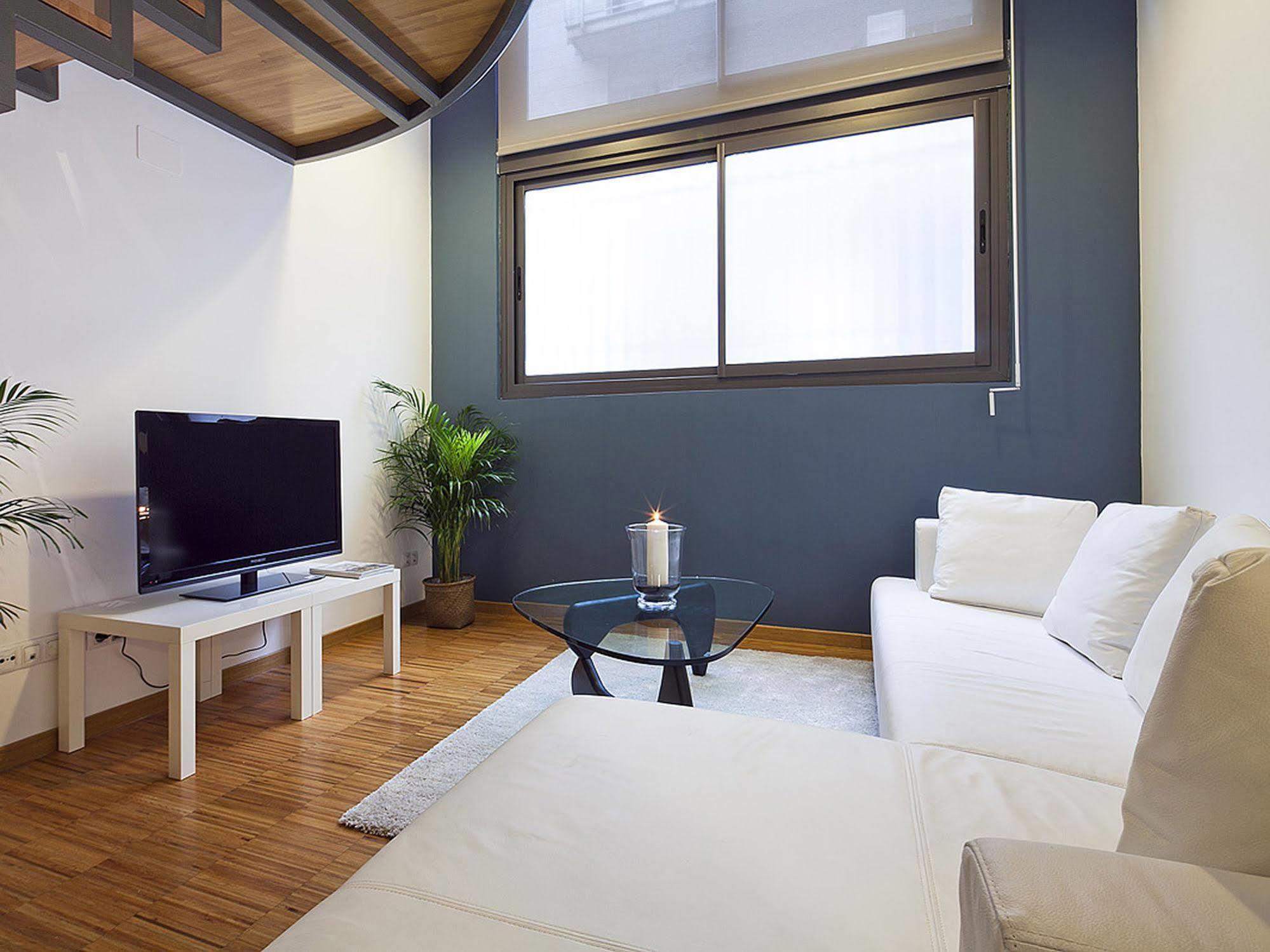 My Space Barcelona Park Gueell Apartments ภายนอก รูปภาพ