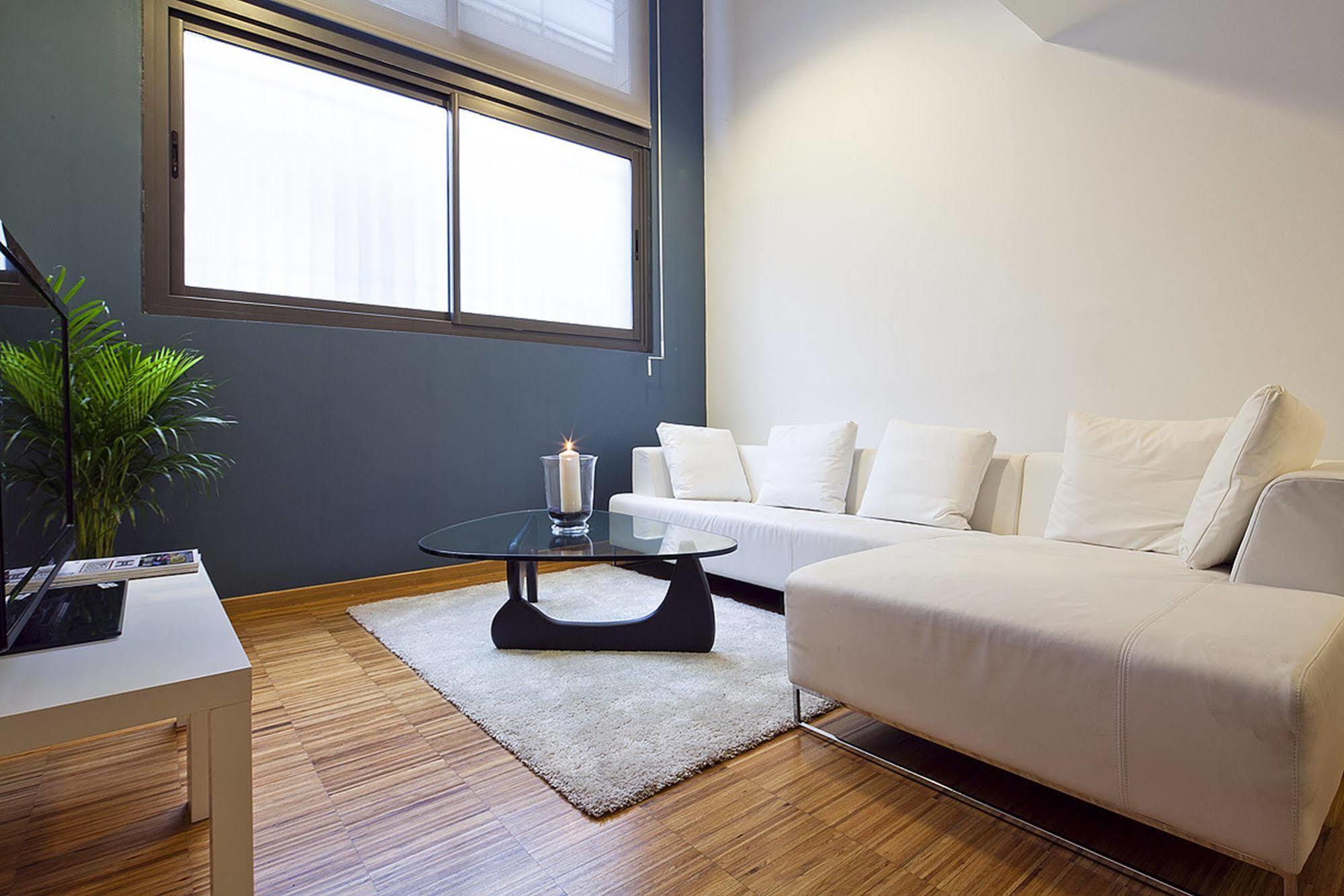 My Space Barcelona Park Gueell Apartments ภายนอก รูปภาพ